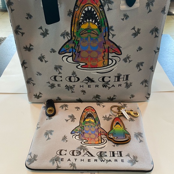 tote with rainbow signature uni